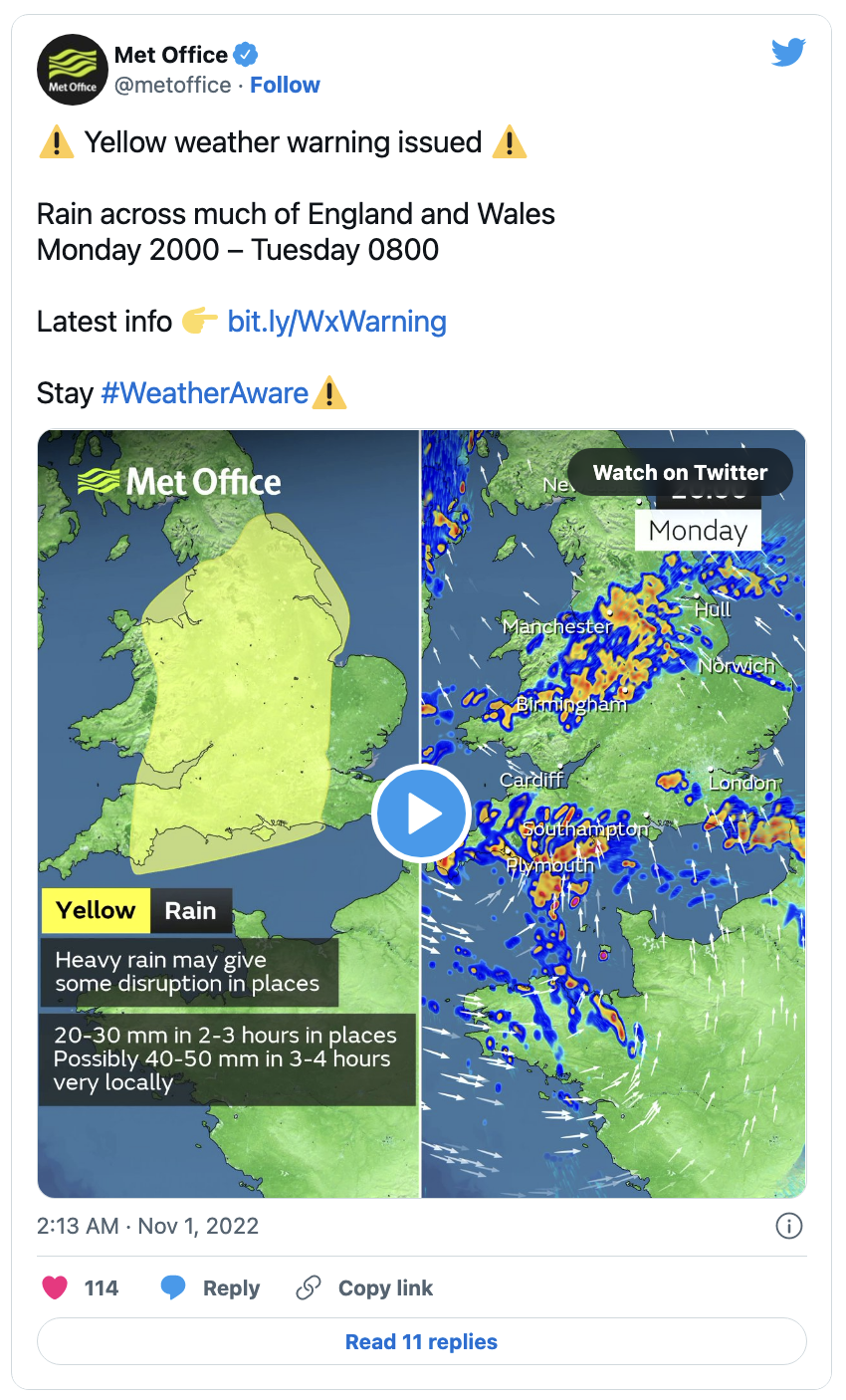 全英各地狂风暴雨大作，民宅左右摇摆！前卫生部长参加真人秀被取消议会资格！